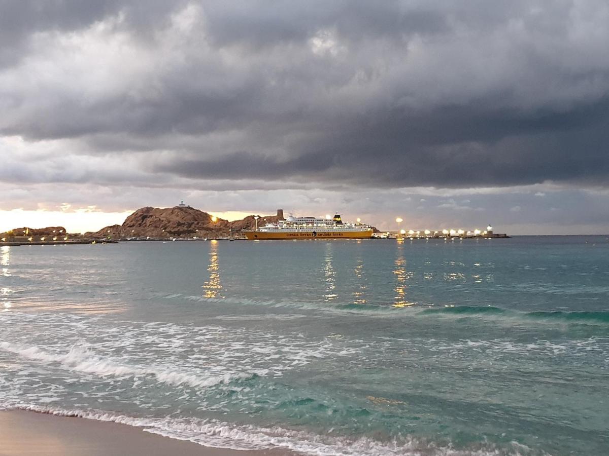 Villa Athena LʼÎle-Rousse Kültér fotó